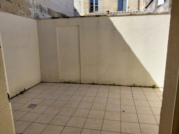 MAISON AVEC JARDIN CENTRE-VILLE LIBOURNE