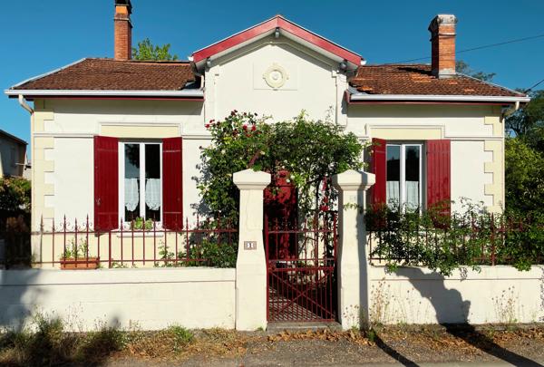 Charmante maison de 115 m², plus dépendance de 70 m², le charme du style arcachonais, centre ville de Castelja Détails des diagnostics énergétiques