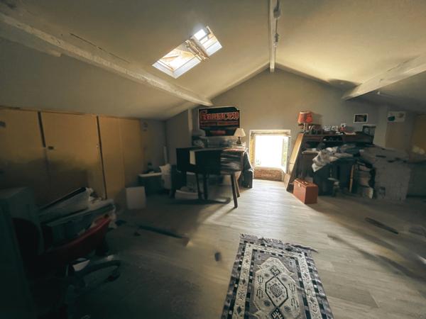 Charmante maison de 115 m², plus dépendance de 70 m², le charme du style arcachonais, centre ville de Castelja Détails des diagnostics énergétiques