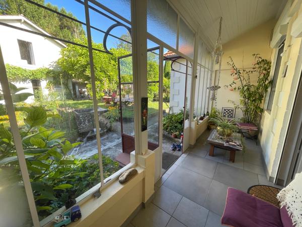 Charmante maison de 115 m², plus dépendance de 70 m², le charme du style arcachonais, centre ville de Castelja Détails des diagnostics énergétiques