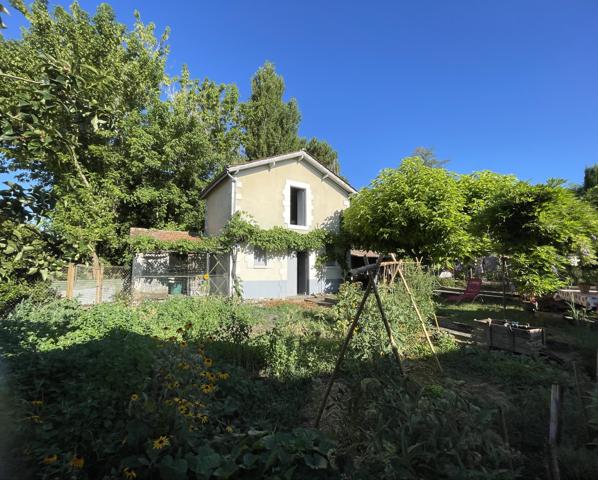 Charmante maison de 115 m², plus dépendance de 70 m², le charme du style arcachonais, centre ville de Castelja Détails des diagnostics énergétiques
