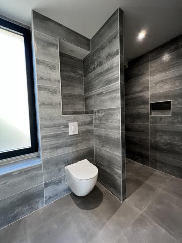 Buis-les-Baronnies (26170) Mollans-sur-Ouvèze. Maison contemporaine autonome en énergie de 145 m2 hab. sur un terrain de 778 m2 avec pisc