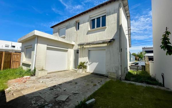 Maison à vendre    5 pièces •  Vannes