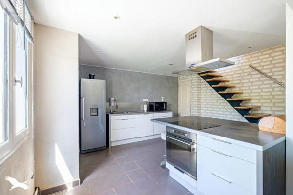 Maison à vendre 335 920 € Mions 5 p 95 m² DPE C