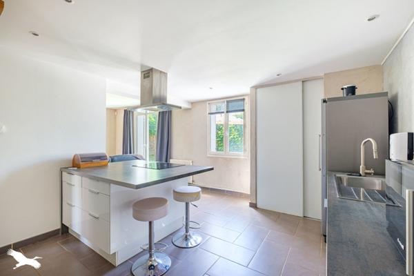 Maison à vendre 335 920 € Mions 5 p 95 m² DPE C