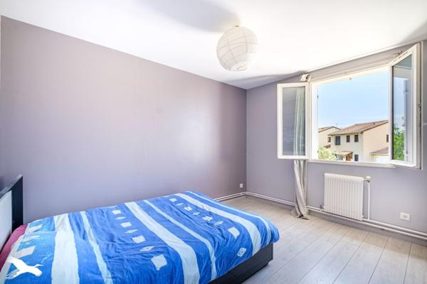 Maison à vendre 335 920 € Mions 5 p 95 m² DPE C