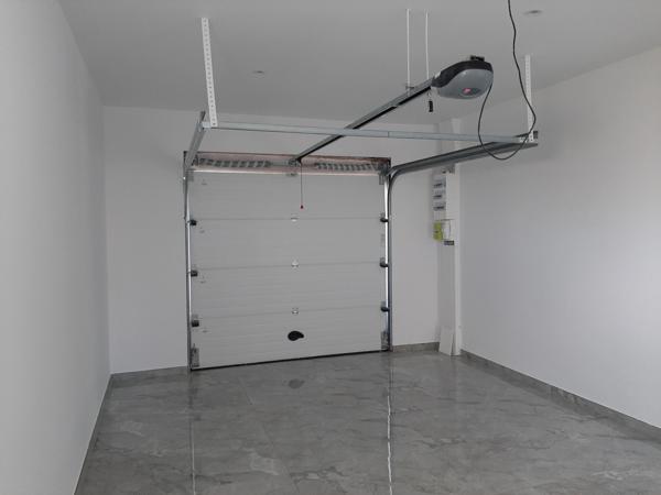 MAISON RÉCENTE DE PLAIN PIED -GUEUGNON -