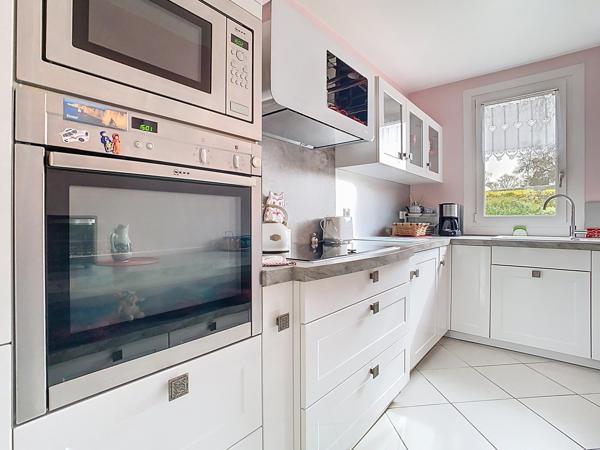 APPARTEMENT SEMI PLAIN-PIED 3 CHAMBRES JARDIN GARAGE VILLENEUVE D ASCQ