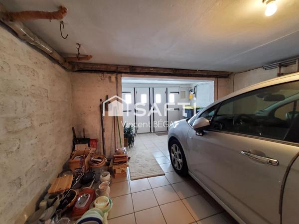 Pavillon 3 chambres, sous-sol + garage de 40m²