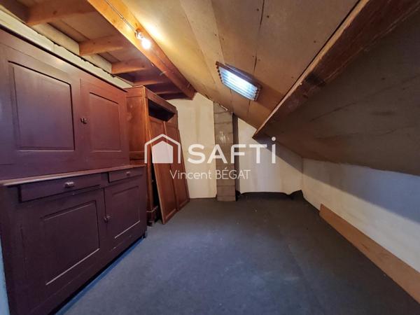 Pavillon 3 chambres, sous-sol + garage de 40m²