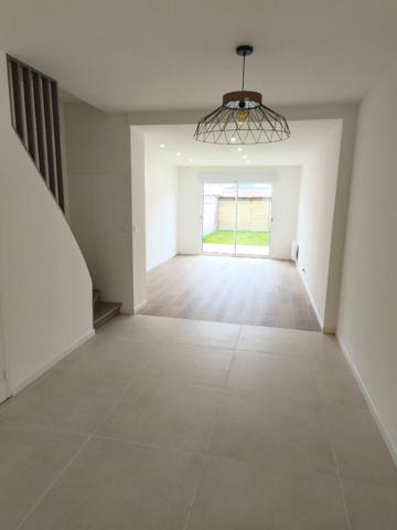 Maison Lomme 90 m2, 3 ch, salle de bains complète, jardin, Bus 10