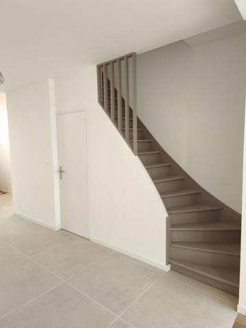 Maison Lomme 90 m2, 3 ch, salle de bains complète, jardin, Bus 10