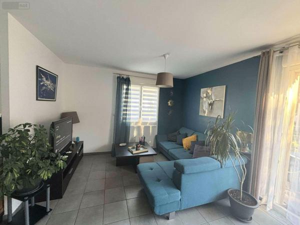 Maison de ville à vendre à Champs-sur-Tarentaine-Marchal dans le Cantal (15270), ref : M51