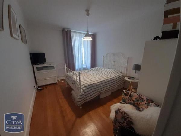 Appartement à louer 3 pièces 82.1m²