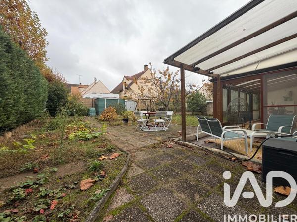 Maison à vendre 6 pièces 118 m² Sainte-Geneviève-des-Bois