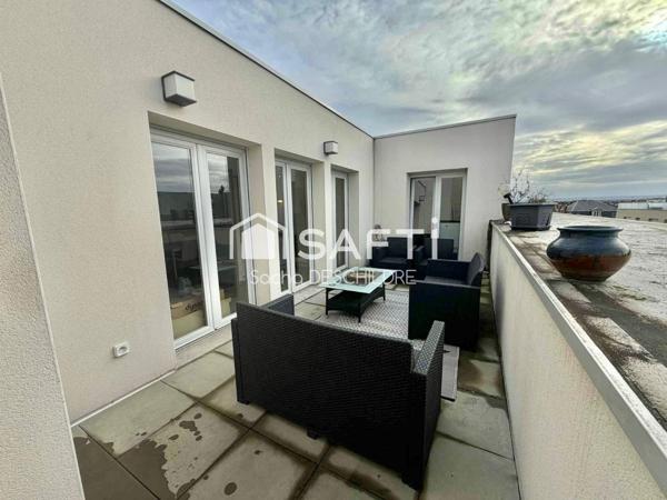 Appartement Hyper centre – Dernier étage–Terrasses