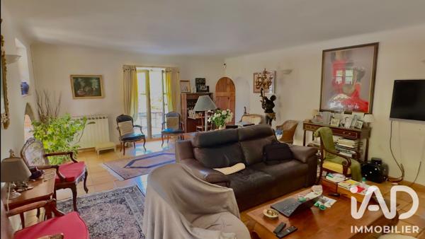 Maison à vendre 5 pièces 220 m² Hyères