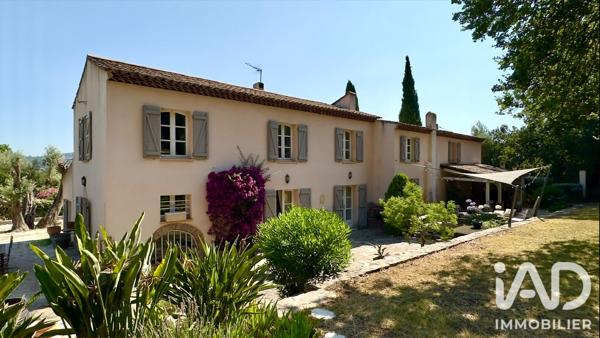 Maison à vendre 5 pièces 220 m² Hyères