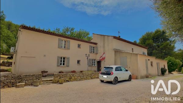 Maison à vendre 5 pièces 220 m² Hyères