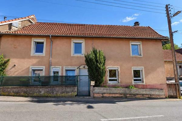 Maison en pierre avec terrain de 561 m²