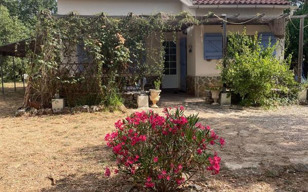 Maison à vendre    4 pièces • 75 m2 Flassans-sur-Issole