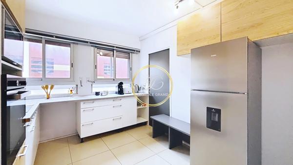 Appartement 4 pièces - 91 m² Exclusivité efficity