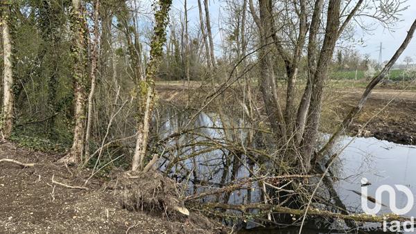 Land for sale 10 000 m² Saint-Parres-lès-Vaudes