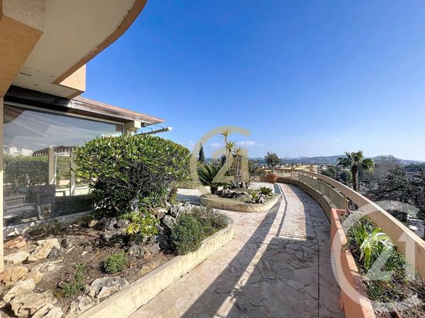 Appartement F4 à vendre  4 pièces - 118,70 m2 MANDELIEU LA NAPOULE - 06