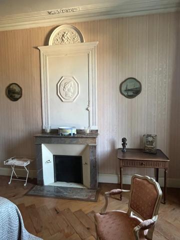 Marciac (32) ELEGANTE MAISON DE MAITRE, sans travaux, avec maison d'artistes ou gîte, parc séculaire clos de murs