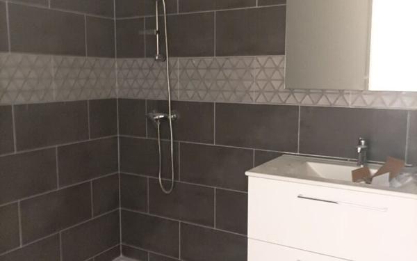 Appartement à louer    3 pièces •  Les Vans