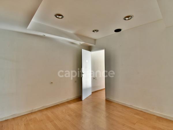 Local/bureau à louer LE CAP D'AGDE (34)