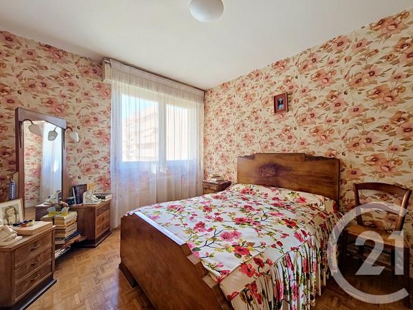 Appartement T3 à vendre  3 pièces - 77,48 m 2   BORDEAUX  - 33