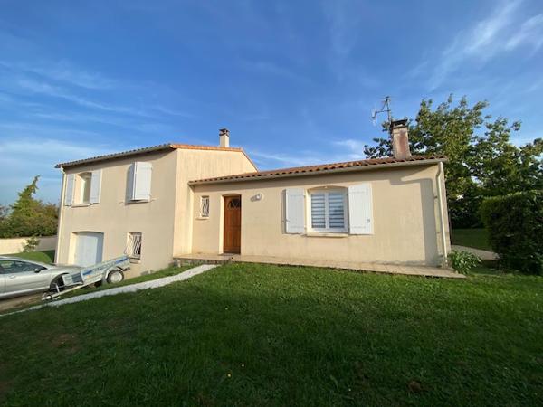 CHAURAY - Pavillon T5 de 112m2 sur demi sous-sol avec garage