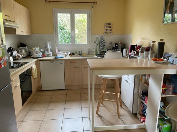 CHAURAY - Pavillon T5 de 112m2 sur demi sous-sol avec garage