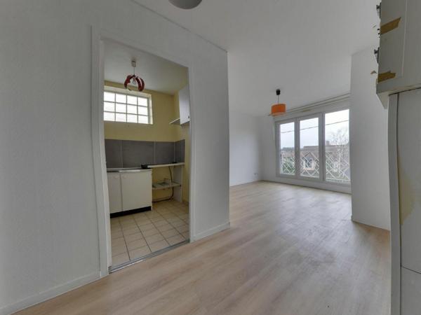 Appartement CHAMPS SUR MARNE - 1 pièce(s) - 30 m2
