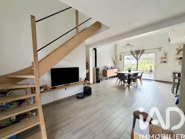 Maison à vendre 6 pièces 130 m² Pontpoint