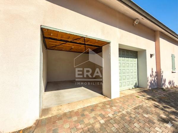 Maison familiale de 280 m² en hyper-centre d'Ecully, T2 indépendant