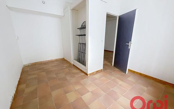 Appartement à vendre    2 pièces • 35 m2 Nîmes