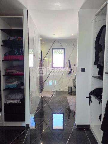 Maison Montélimar 6 pièces 225 m2