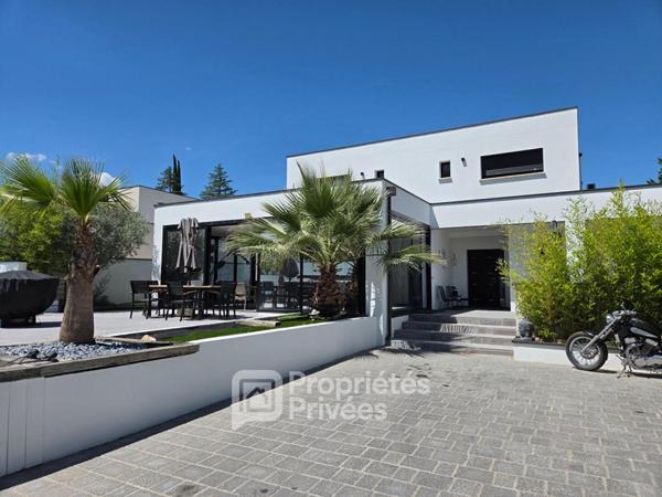 Maison Montélimar 6 pièces 225 m2