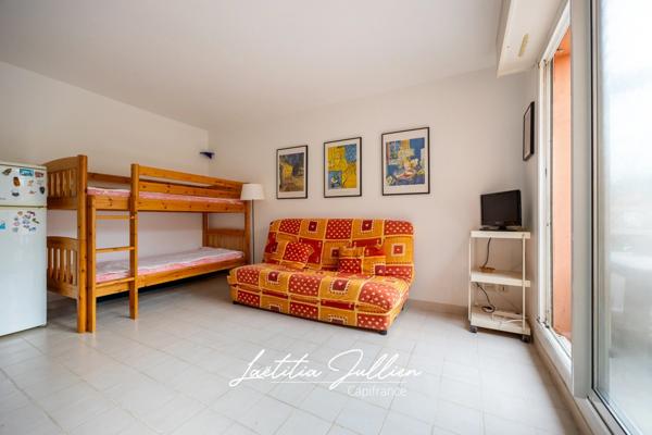 DEPT VAR - LE LAVANDOU Cavalière – Studio 26m² 4 couchages avec terrasse de 11m² plein Sud au calme, parking et plage à pied