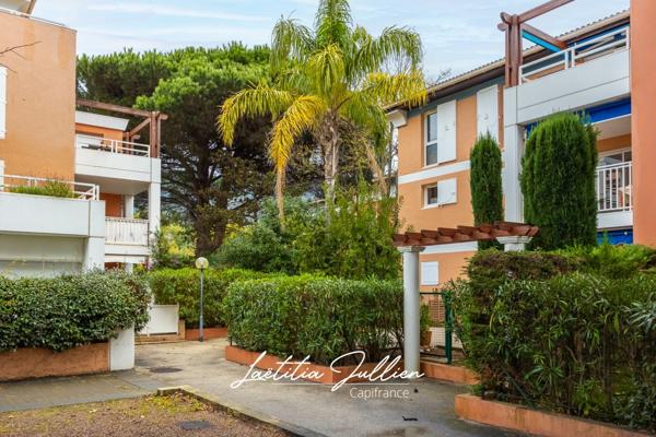 DEPT VAR - LE LAVANDOU Cavalière – Studio 26m² 4 couchages avec terrasse de 11m² plein Sud au calme, parking et plage à pied