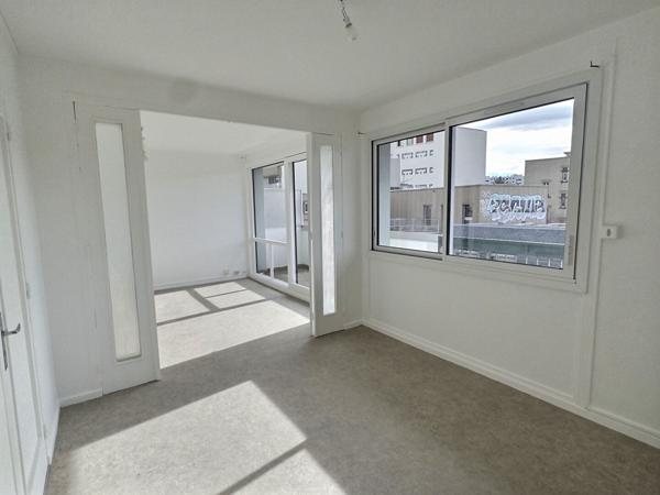 A louer à Clermont-Ferrand - T2bis - Secteur Lebon 