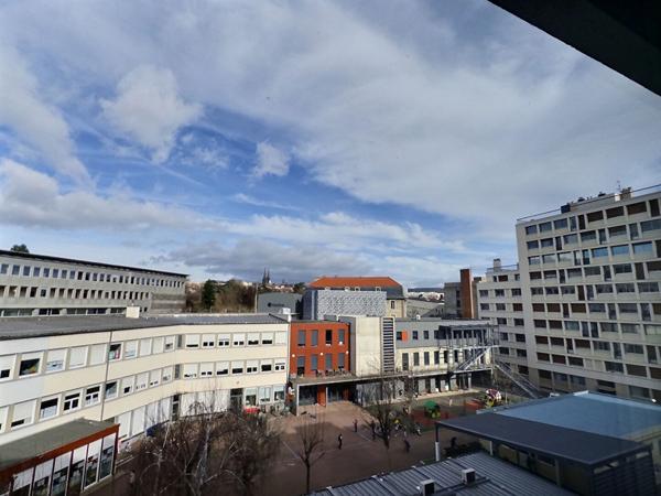A louer à Clermont-Ferrand - T2bis - Secteur Lebon 
