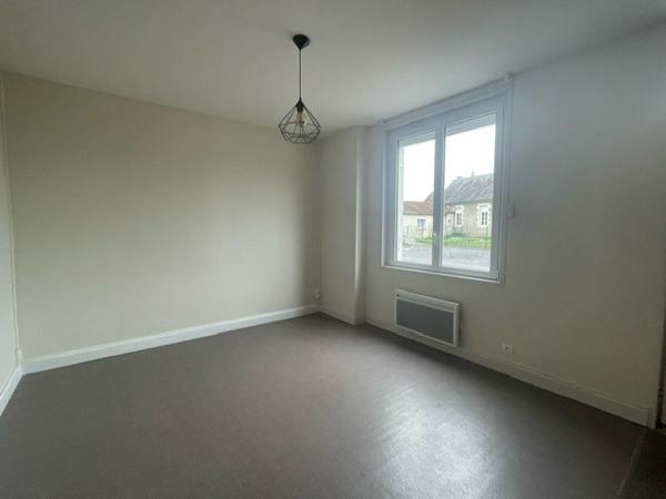 Maison à Louer à Chaunay