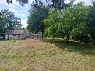 Construisez votre avenir sur 1 008 m² de tranquillité – Laval –