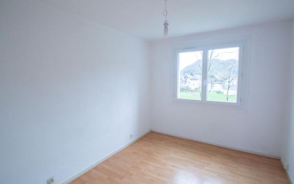Appartement à louer    3 pièces • 58,80 m2 Jurançon
