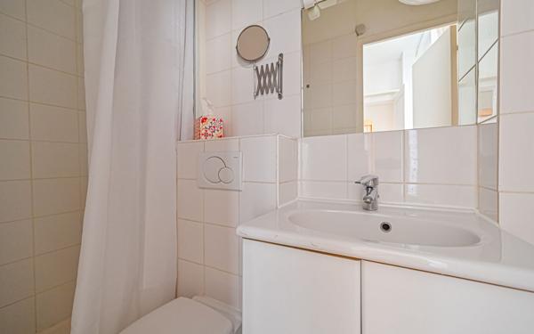 Appartement à vendre    2 pièces • 26,27 m2 Paris 11