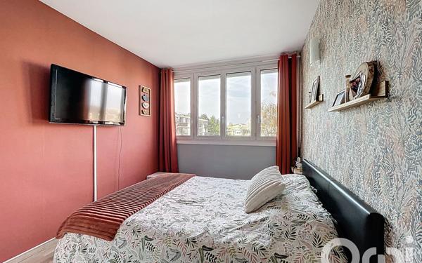 Appartement à vendre    4 pièces • 81 m2 Longjumeau