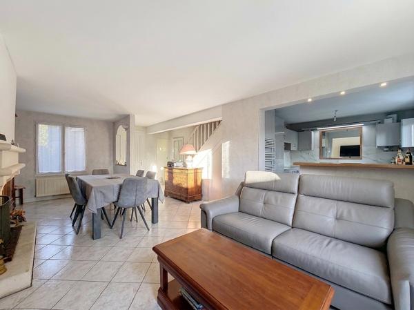 Maison Evry Courcouronnes 5 pièce(s) 108 m2
